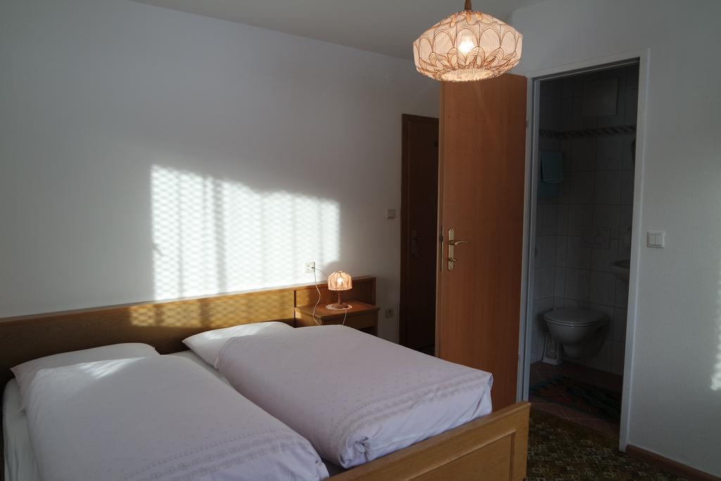 Haus Unterberg Bed & Breakfast San Giacomo Val di Vizze Exterior photo